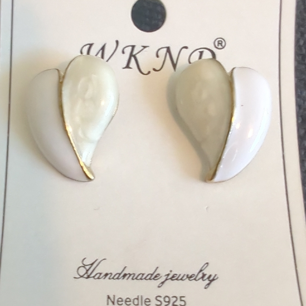 White and Gold Heart Earrings